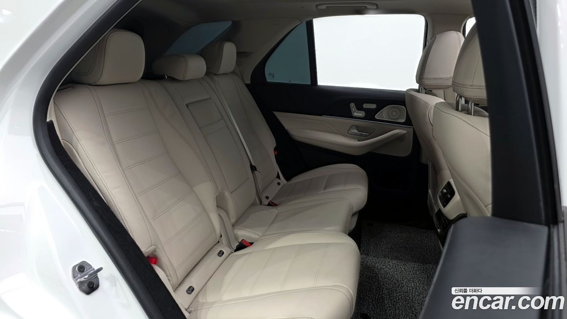 Mercedes-Benz GLE-Class 2024