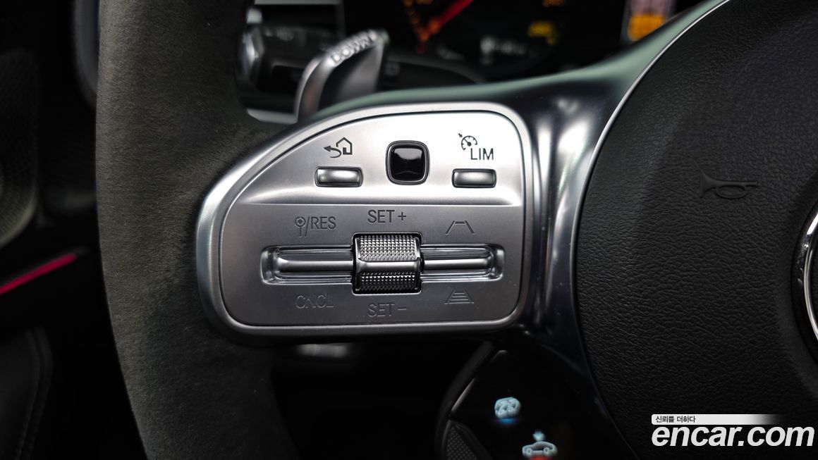 Mercedes-Benz GLE-Class 2023