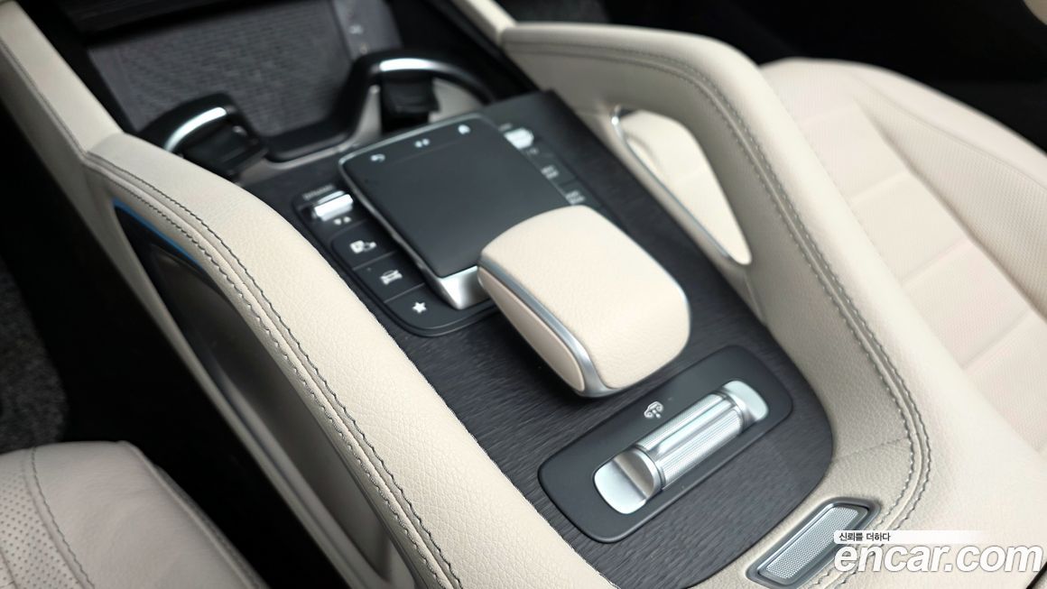 Mercedes-Benz GLE-Class 2024