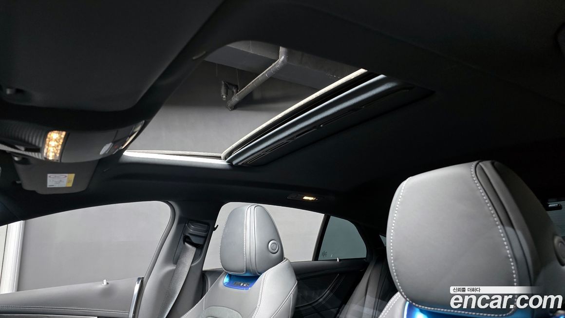 Mercedes-Benz AMG GT 2023