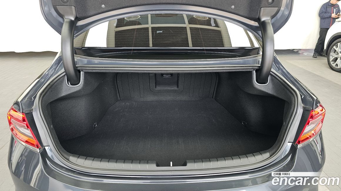 Hyundai Grandeur 2018