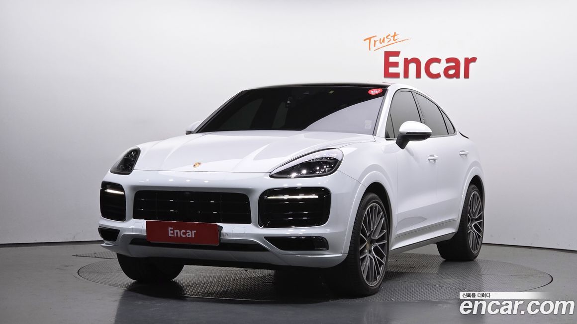 Porsche Cayenne 2021