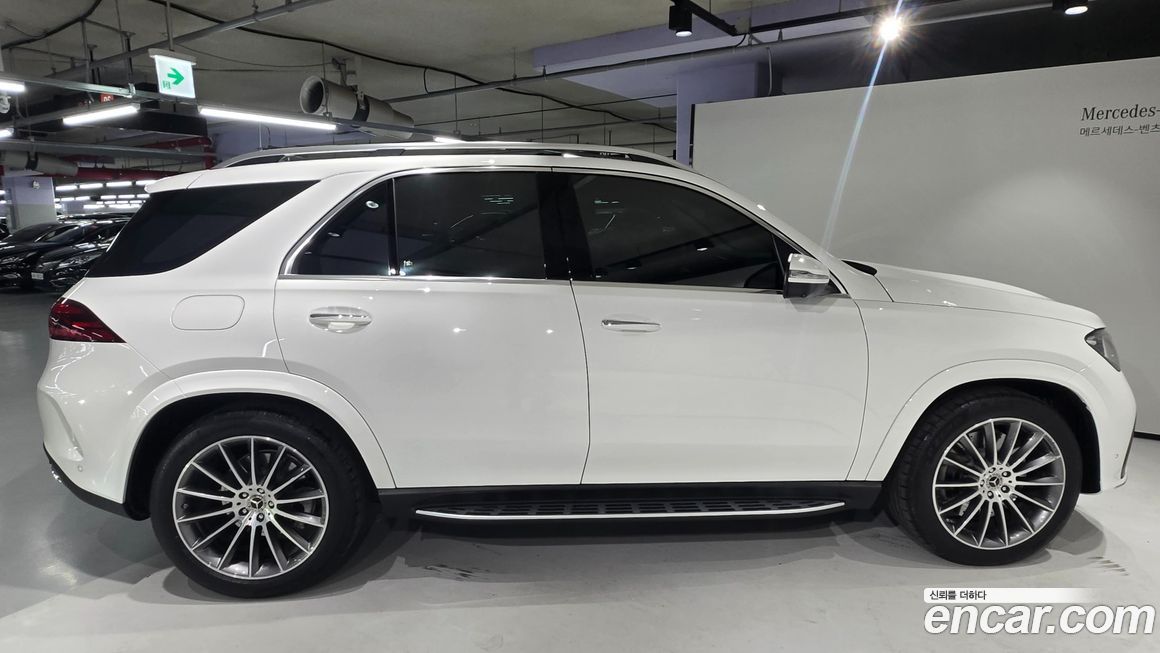 Mercedes-Benz GLE-Class 2025