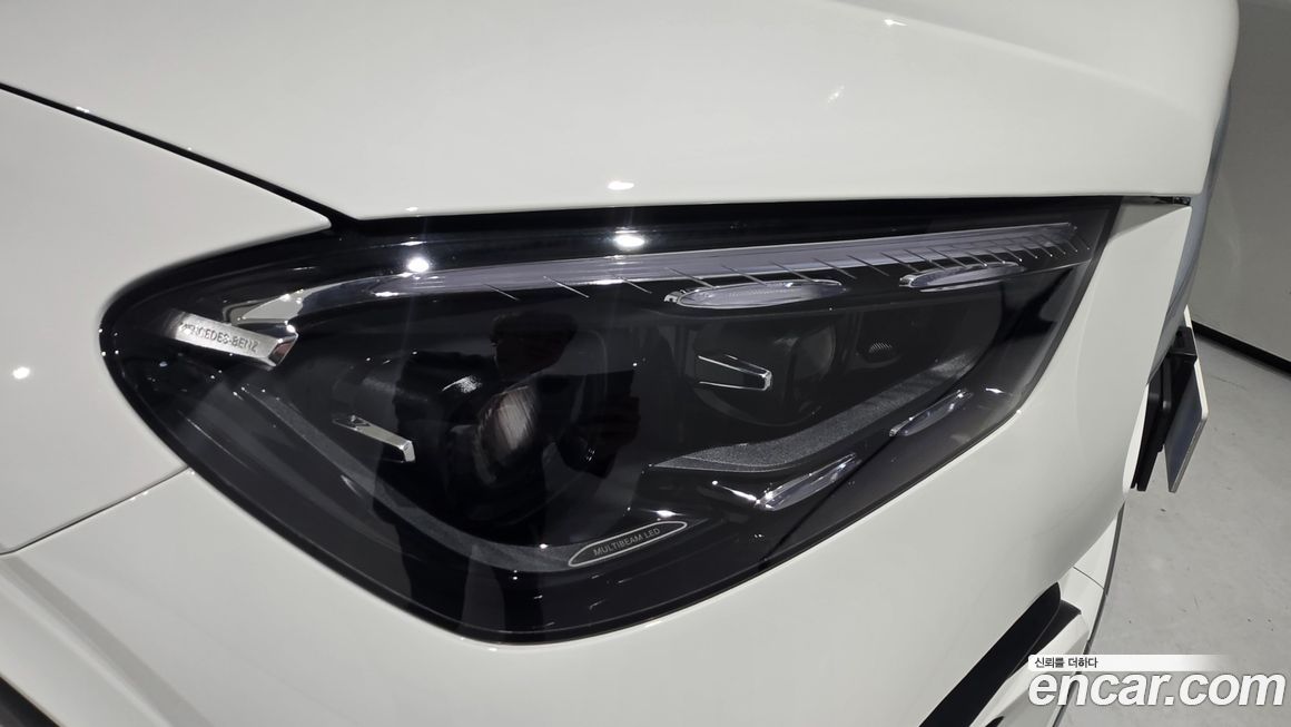 Mercedes-Benz GLE-Class 2025