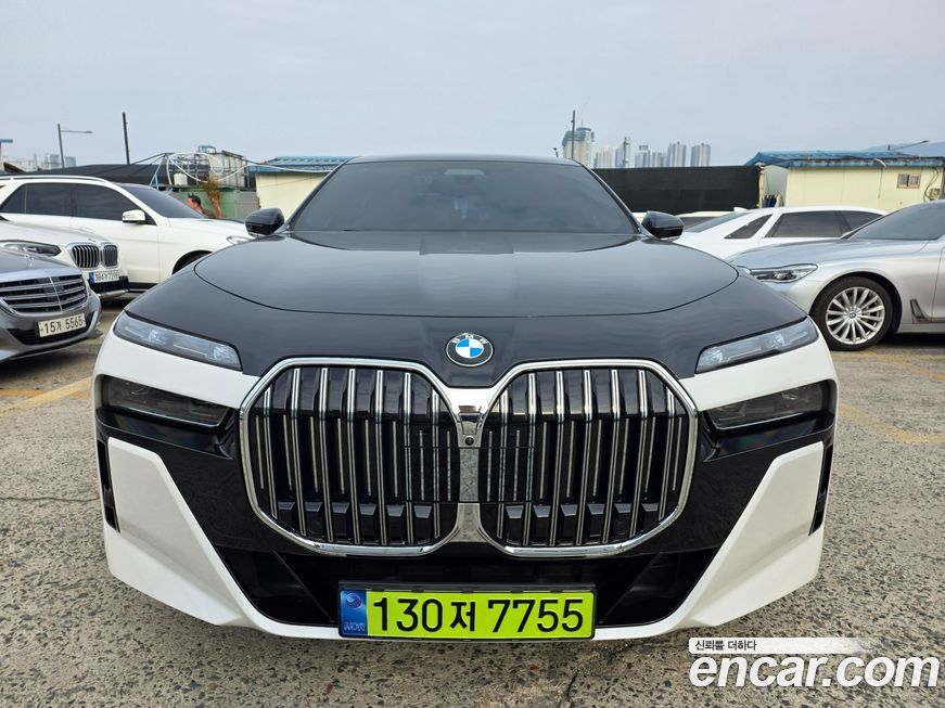 BMW 7-Series 2023