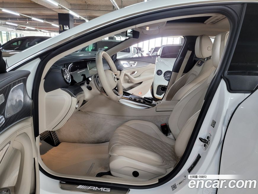 Mercedes-Benz AMG GT 2023