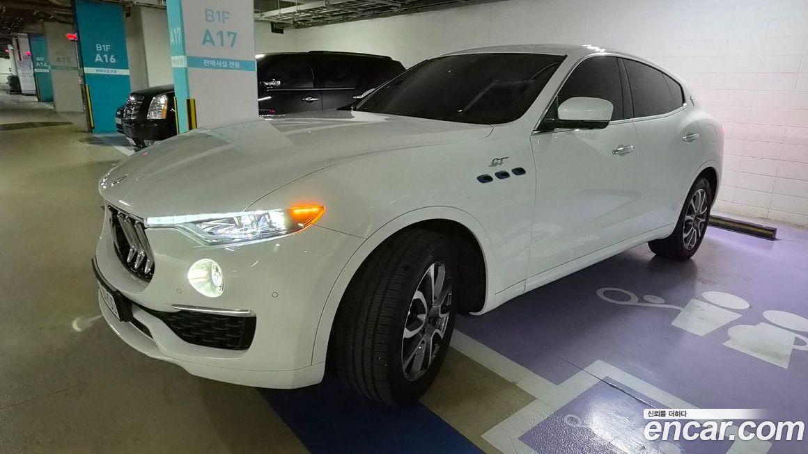 Maserati Levante 2022