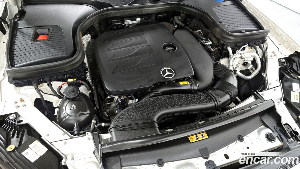 Mercedes-Benz GLC-Class 2022