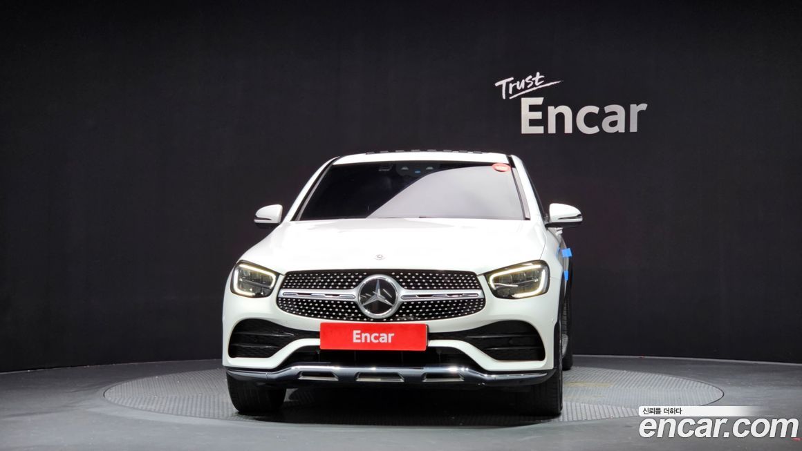 Mercedes-Benz GLC-Class 2021