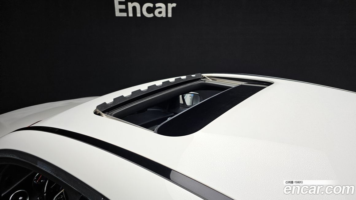 Mercedes-Benz GLC-Class 2021