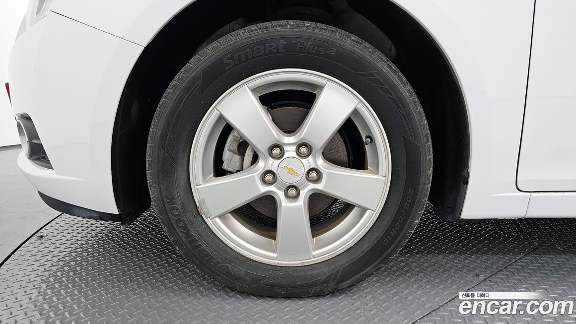 ChevroletGMDaewoo Cruze 2012