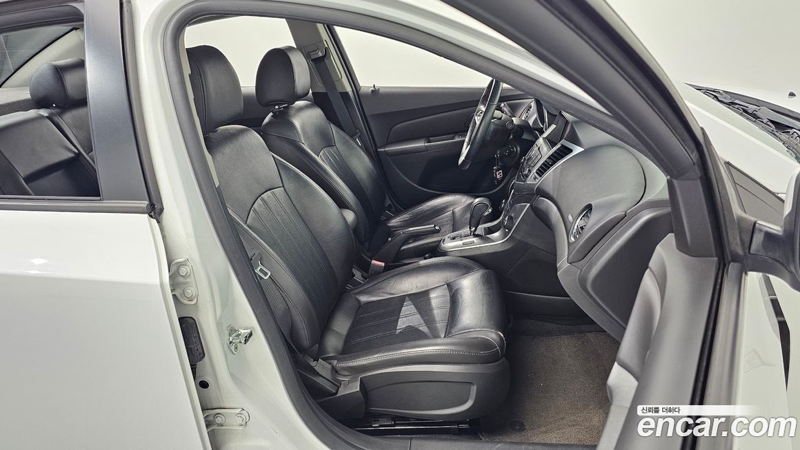 ChevroletGMDaewoo Cruze 2012