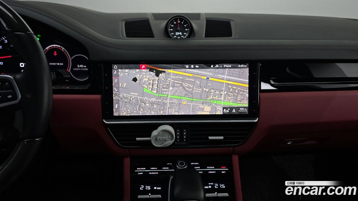 Porsche Cayenne 2021