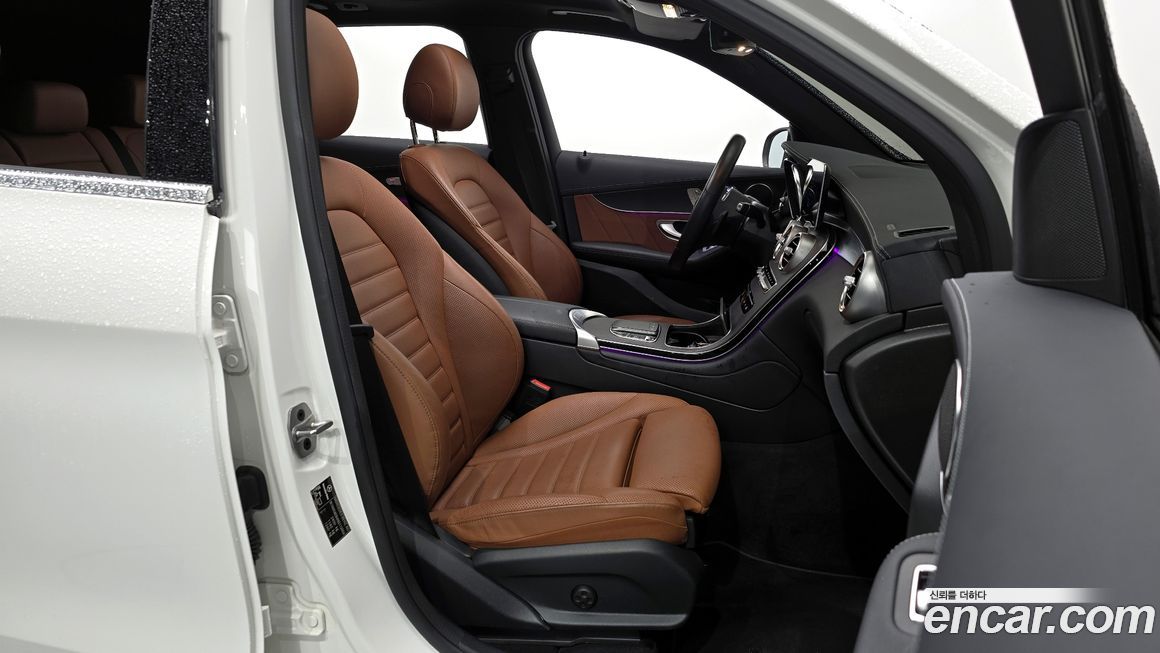 Mercedes-Benz GLC-Class 2022