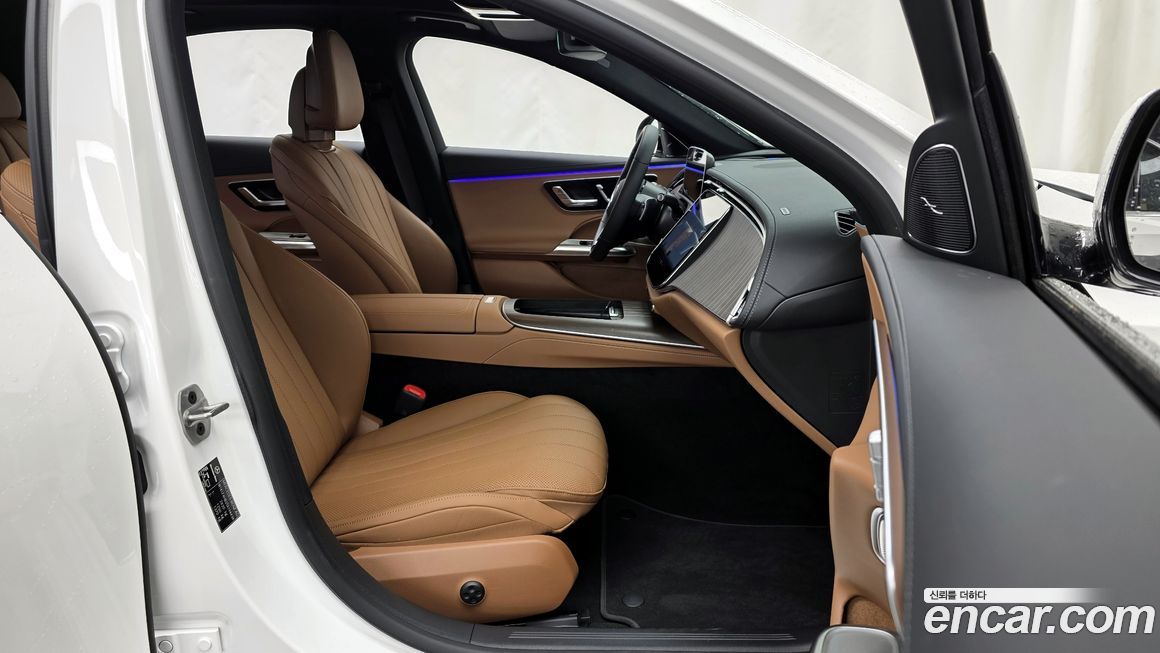 Mercedes-Benz E-Class 2026