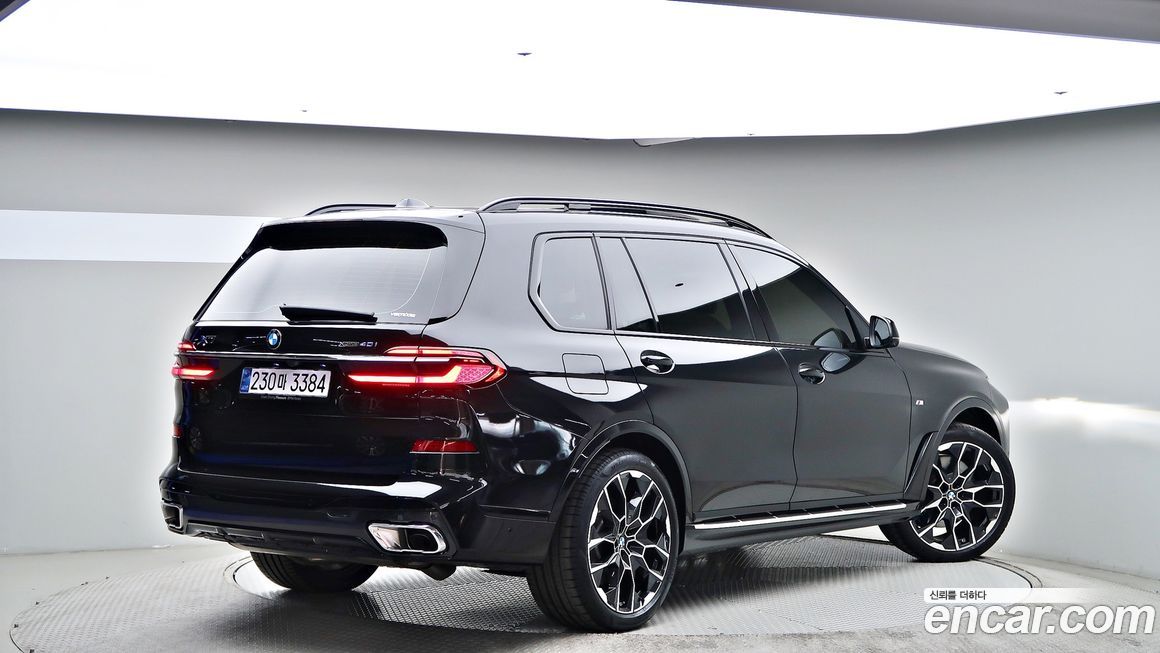 BMW X7 2025