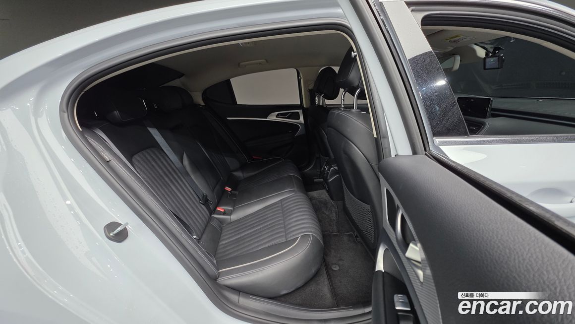 Genesis G70 2021