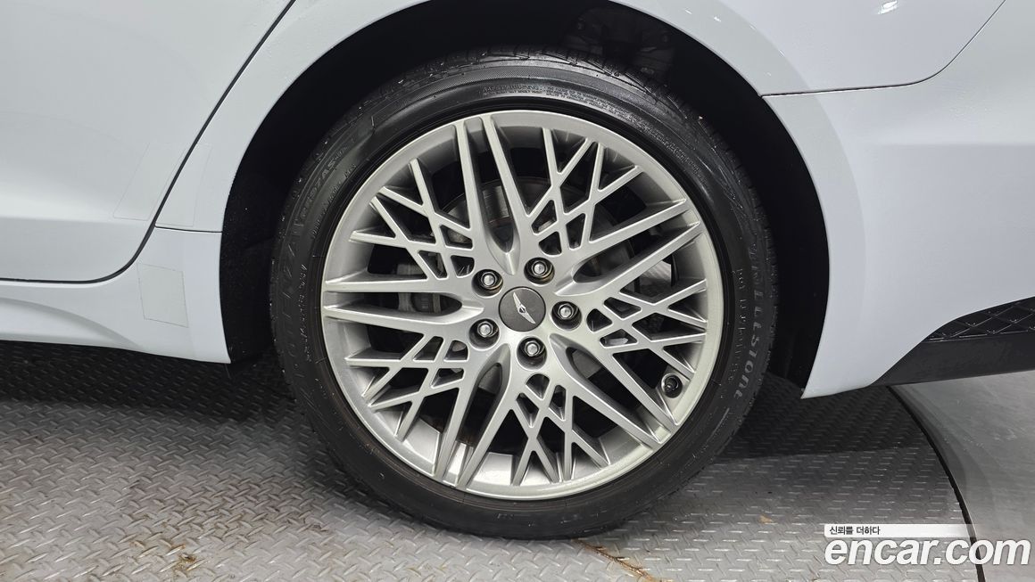 Genesis G70 2021