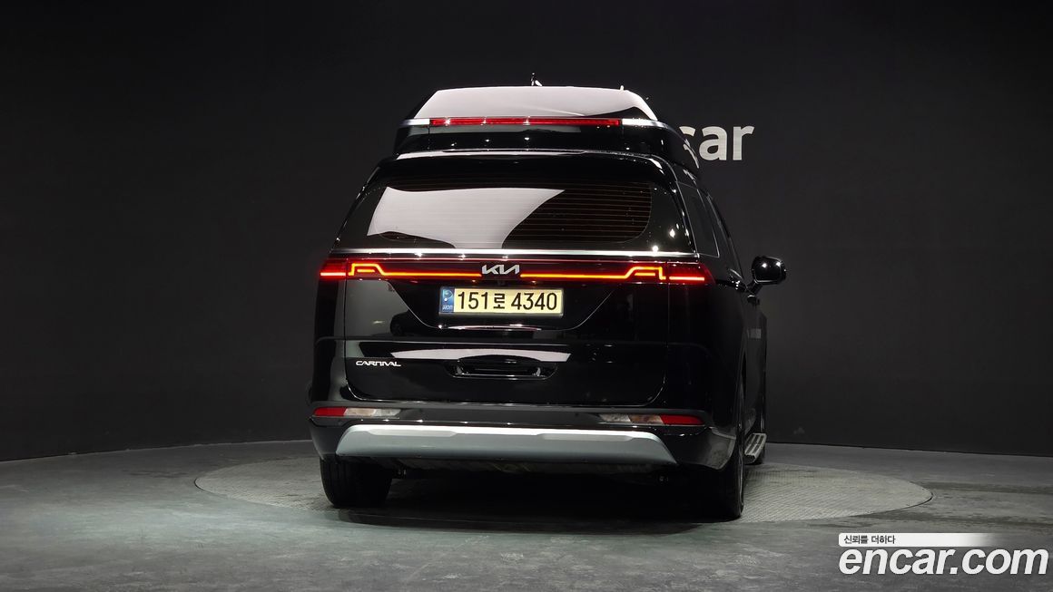 Kia Canival 2023