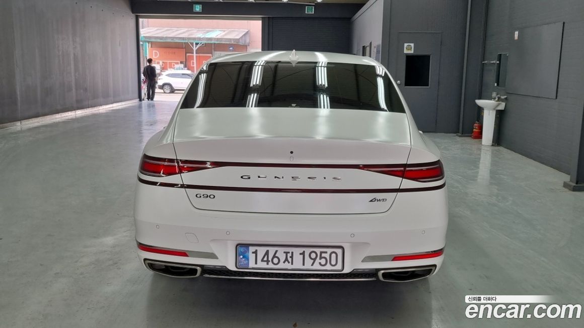 Genesis G90 2023