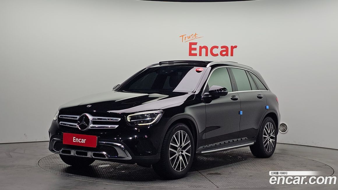 Mercedes-Benz GLC-Class 2021