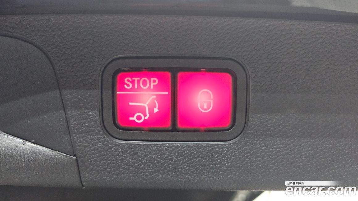 Mercedes-Benz GLC-Class 2021