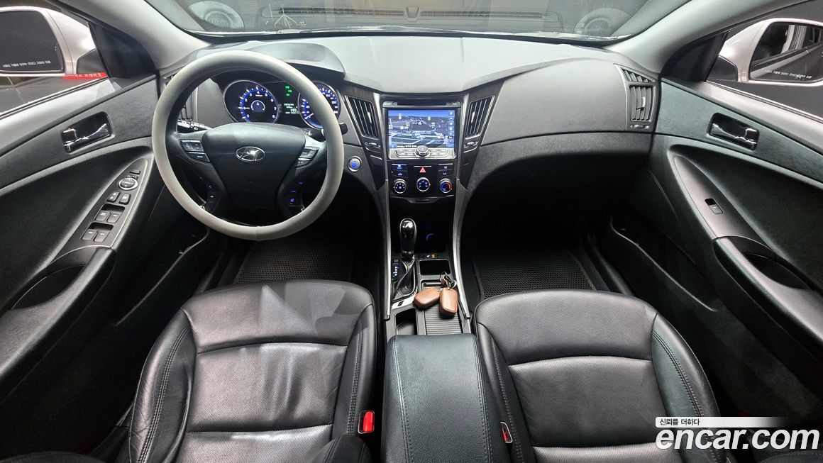 Hyundai Sonata 2013