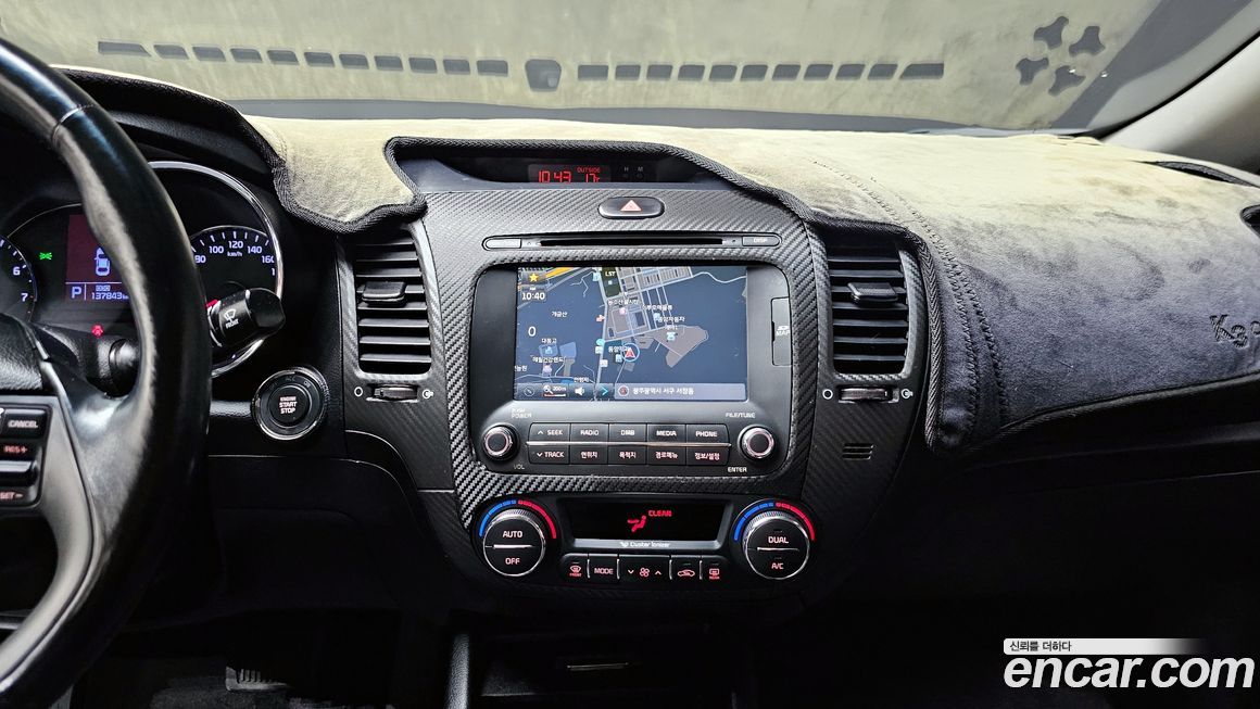 Kia K3 2013