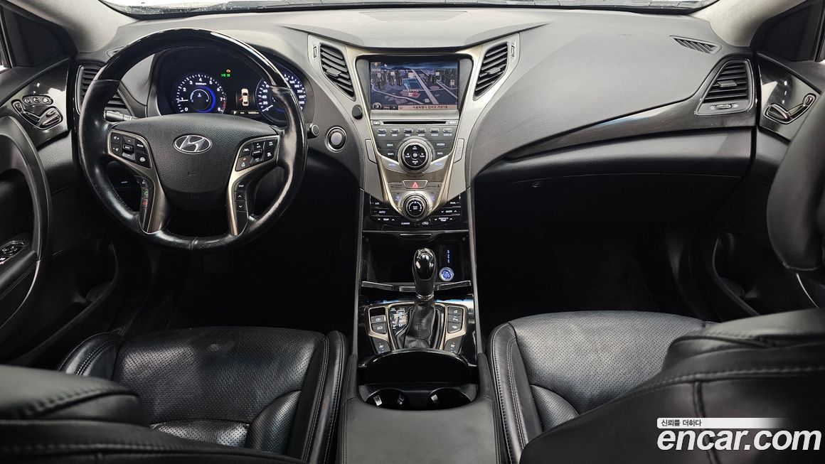 Hyundai Grandeur 2012