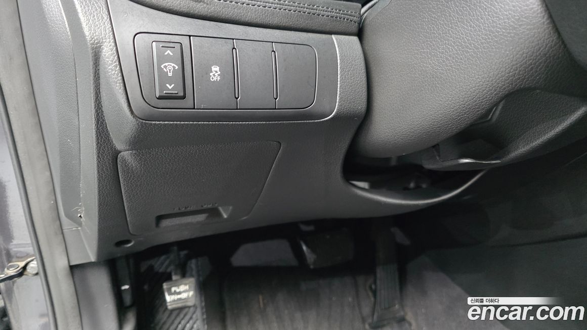 Kia K5 2011