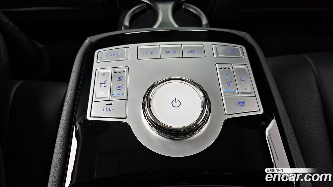 Genesis G80 2023