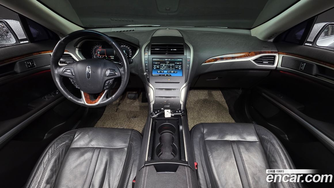 Lincoln MKZ 2014