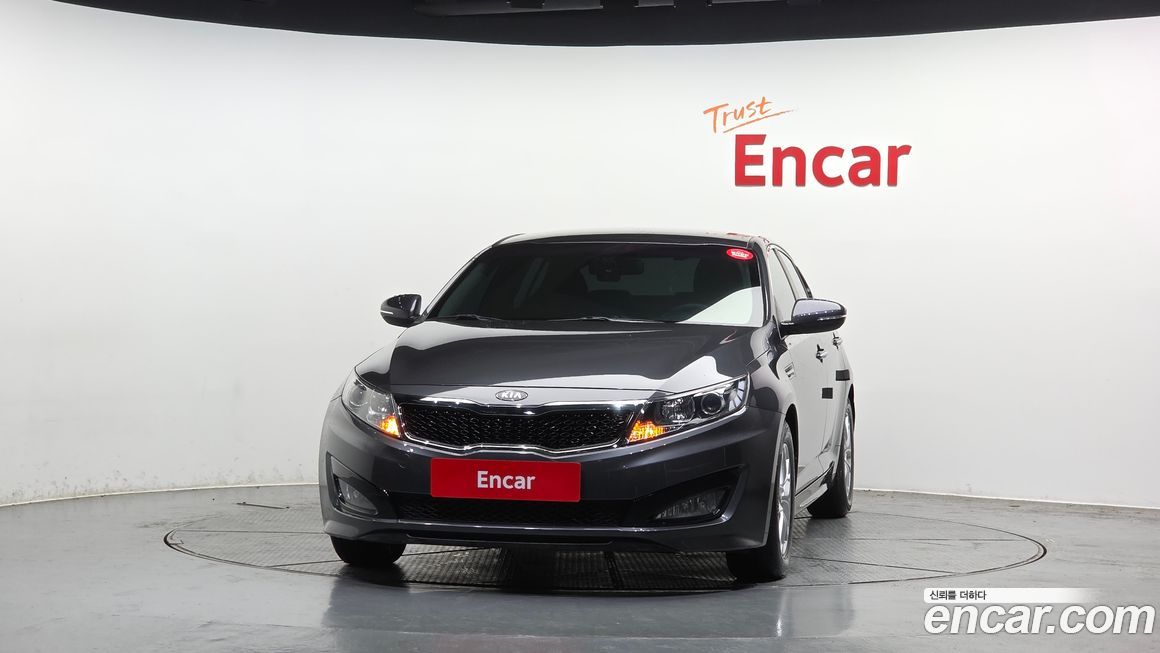 Kia K5 2011