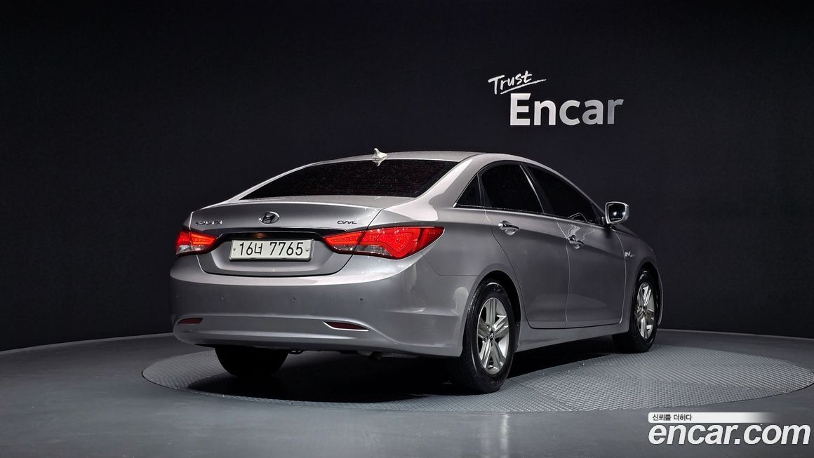 Hyundai Sonata 2013