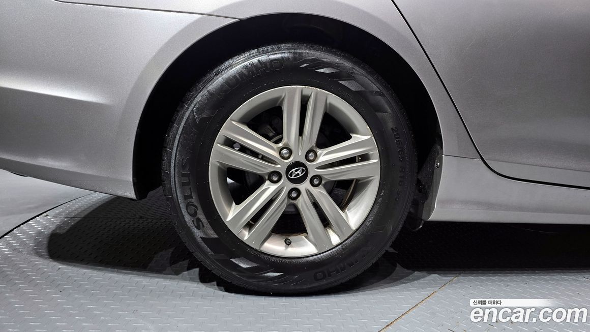 Hyundai Sonata 2013