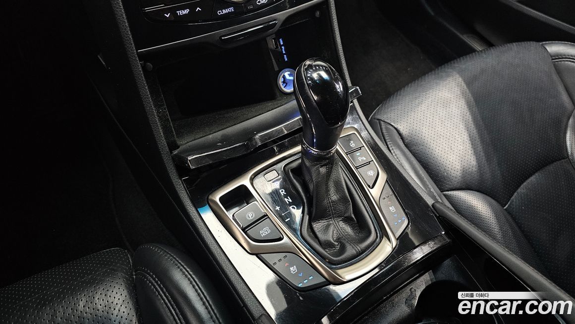 Hyundai Grandeur 2012