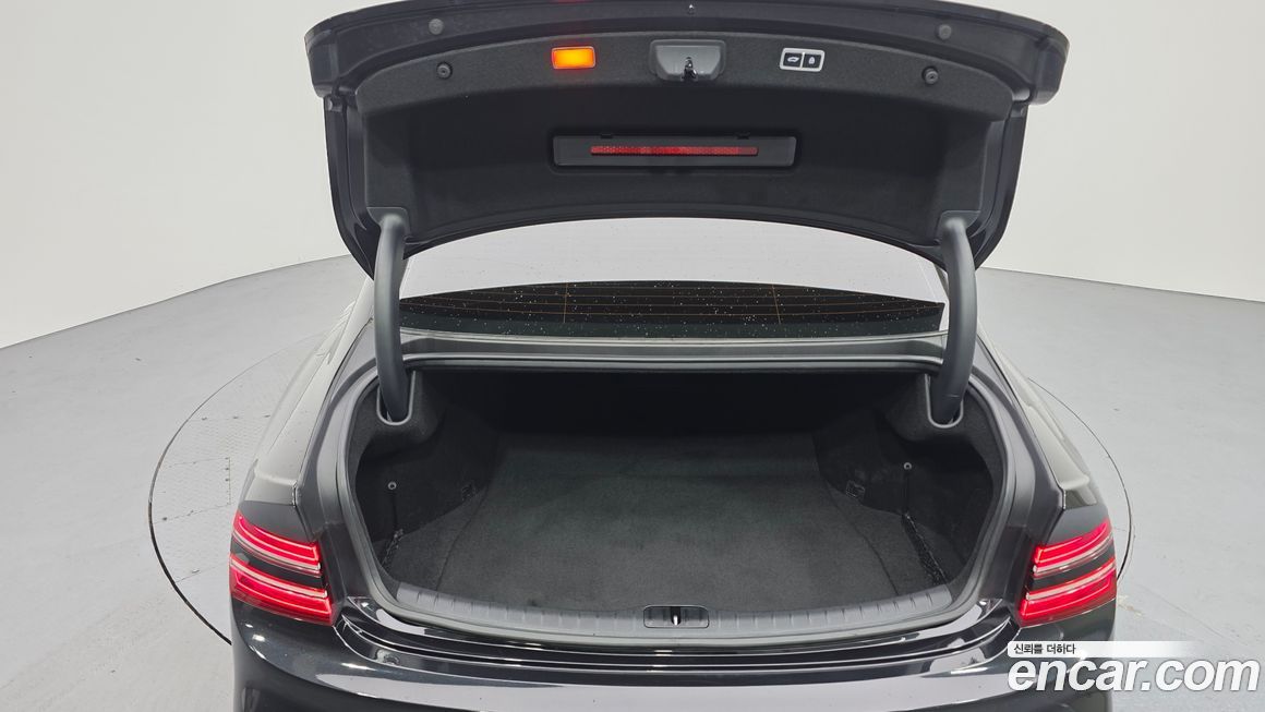 Genesis G80 2025