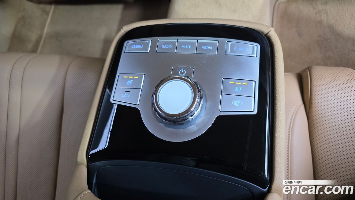 Genesis G80 2025