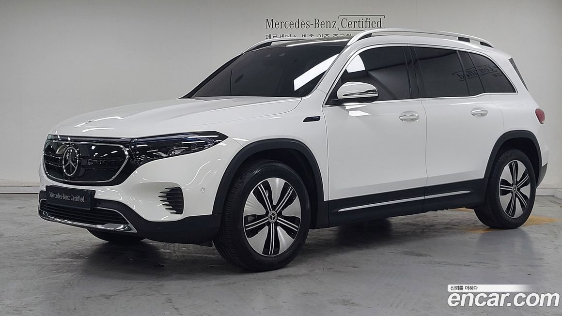 Mercedes-Benz EQB 2023