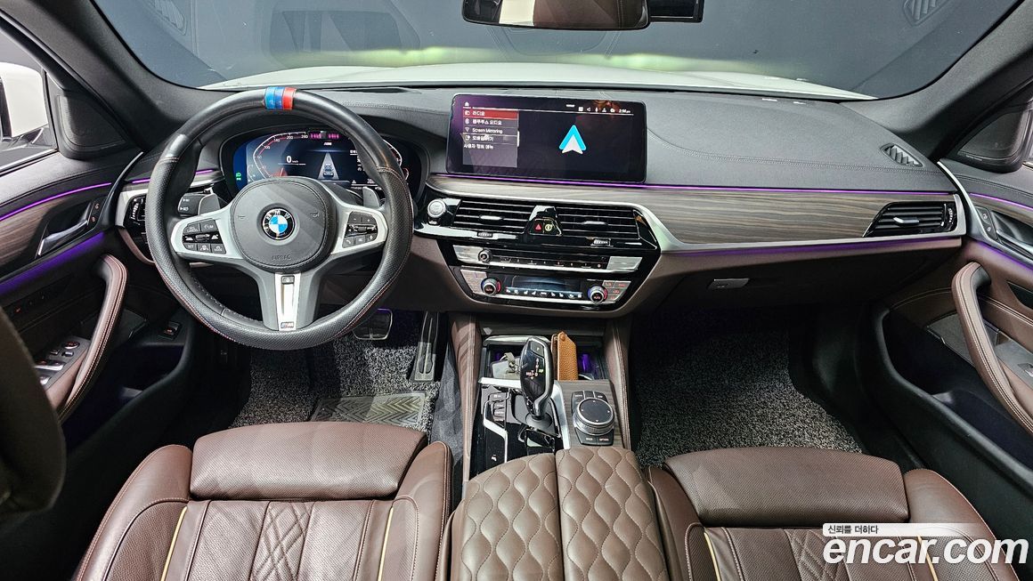 BMW 5-Series 2021