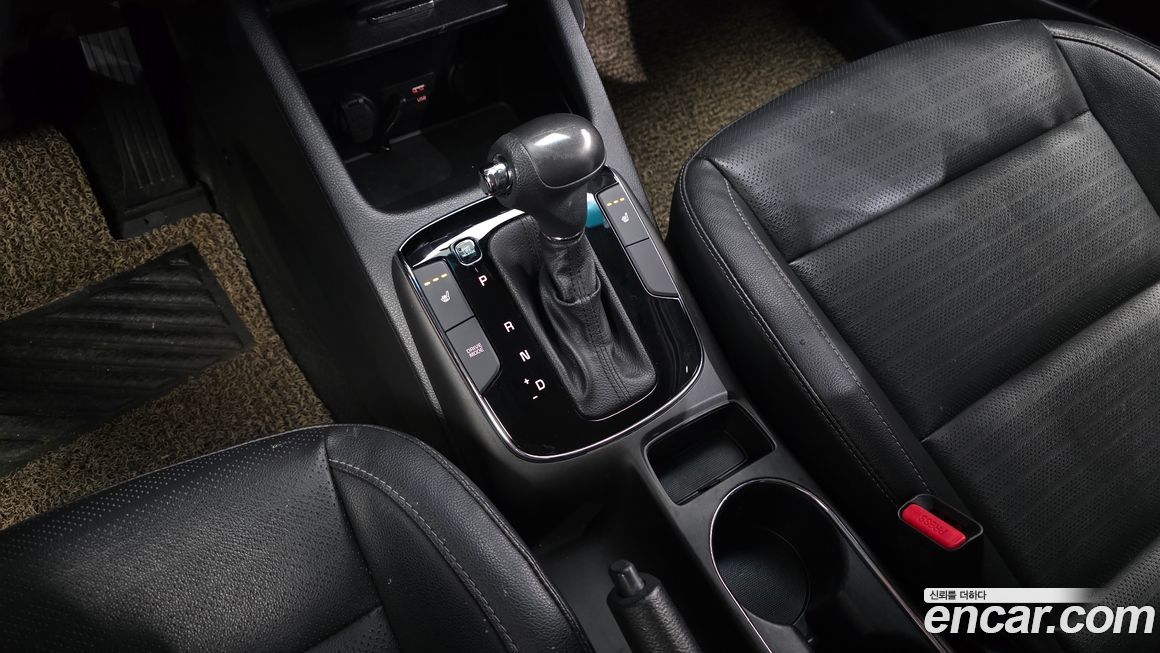 Kia K3 2016