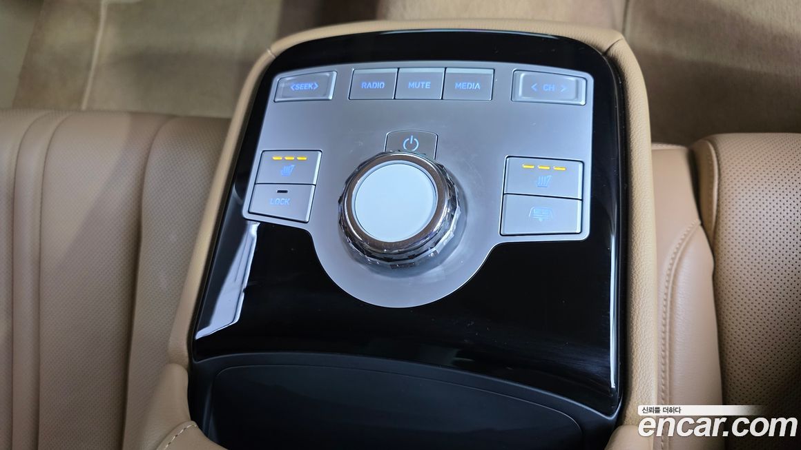 Genesis G80 2025
