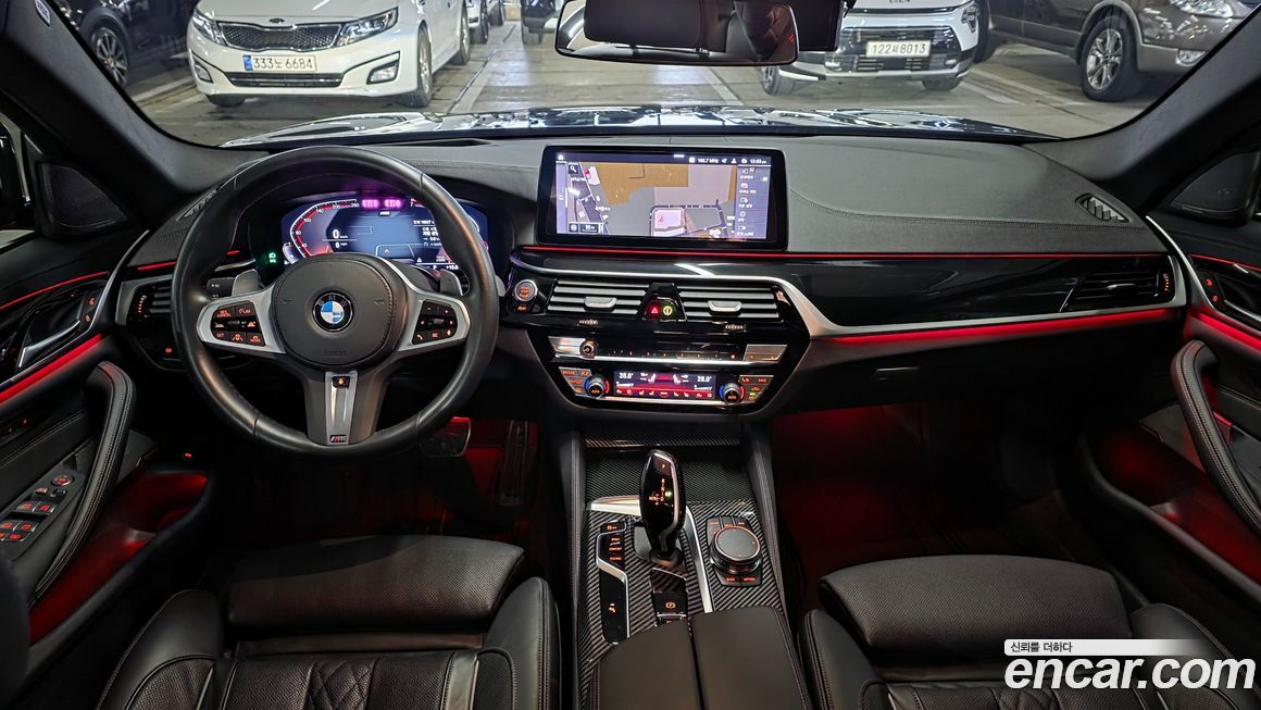 BMW 5-Series 2023