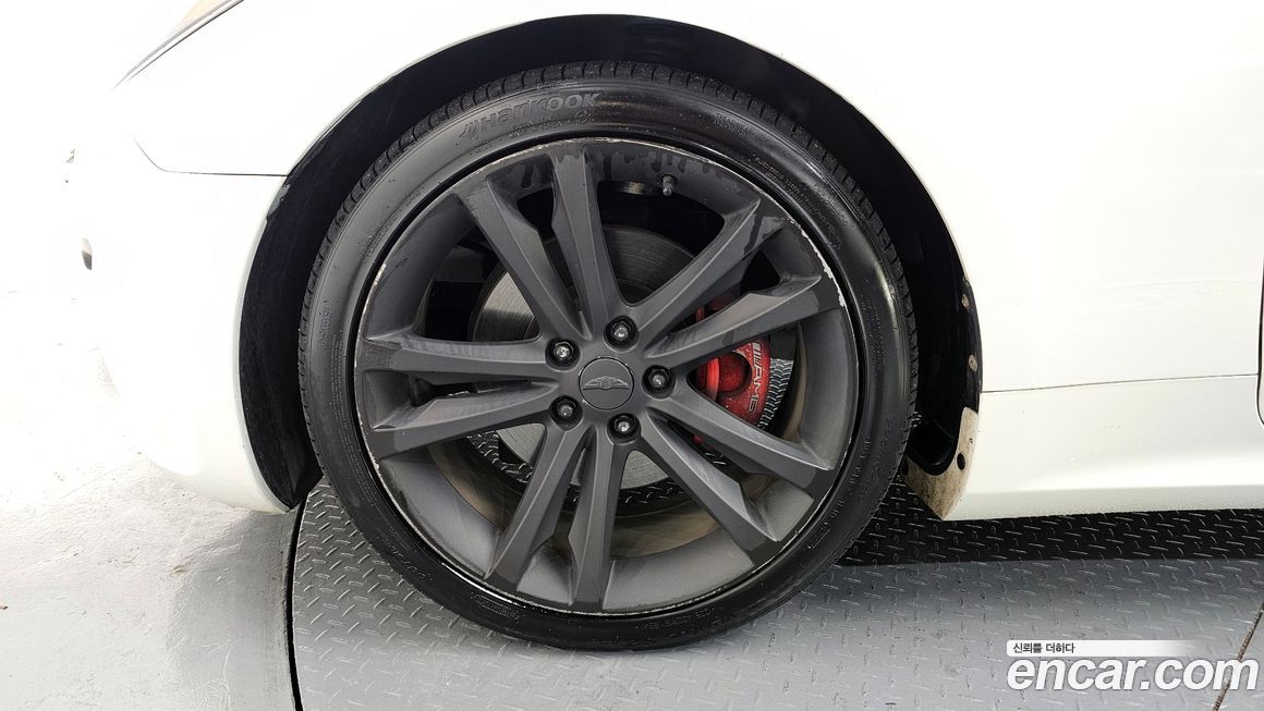 Hyundai Genesis 2011