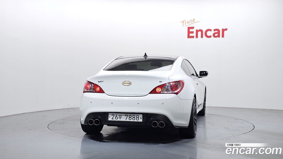 Hyundai Genesis 2011