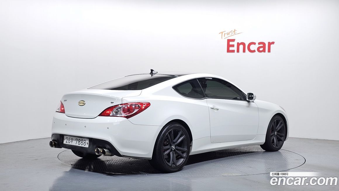 Hyundai Genesis 2011