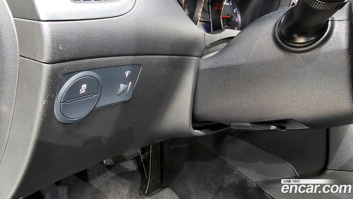 Hyundai Genesis 2011