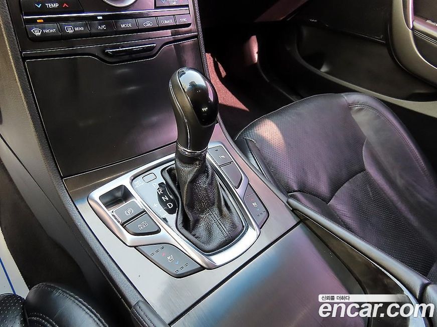 Hyundai Grandeur 2016