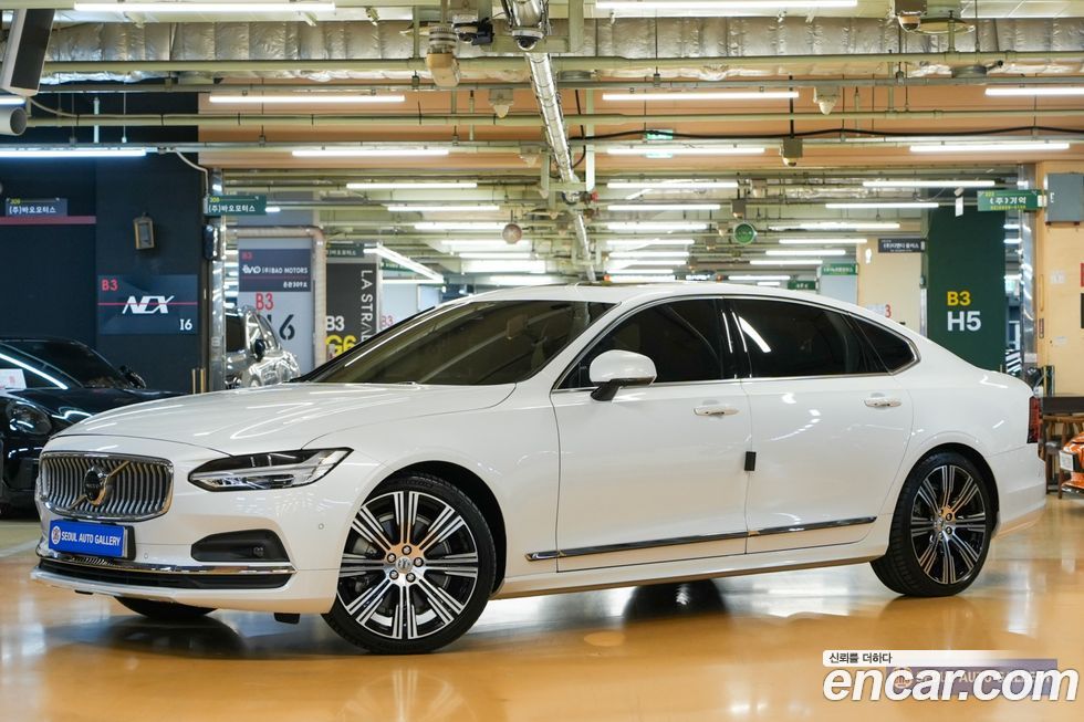 Volvo S90 2024