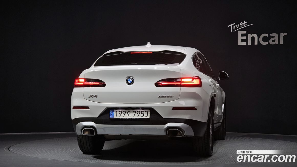BMW X4 2023